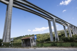 Viaduc au dessu de la N2