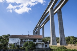 Viaduc au dessu de la N2