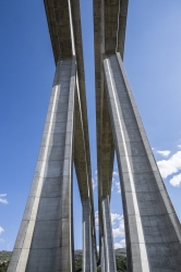 Viaduc au dessu de la N2